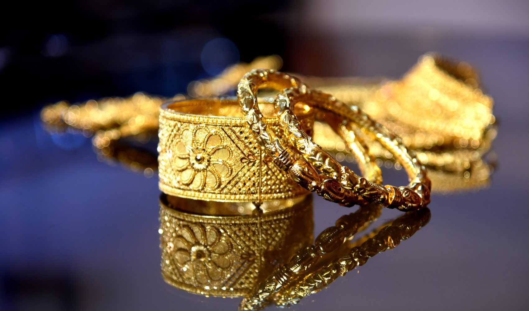 Altın 46 yıl sonra ilki yaşadı