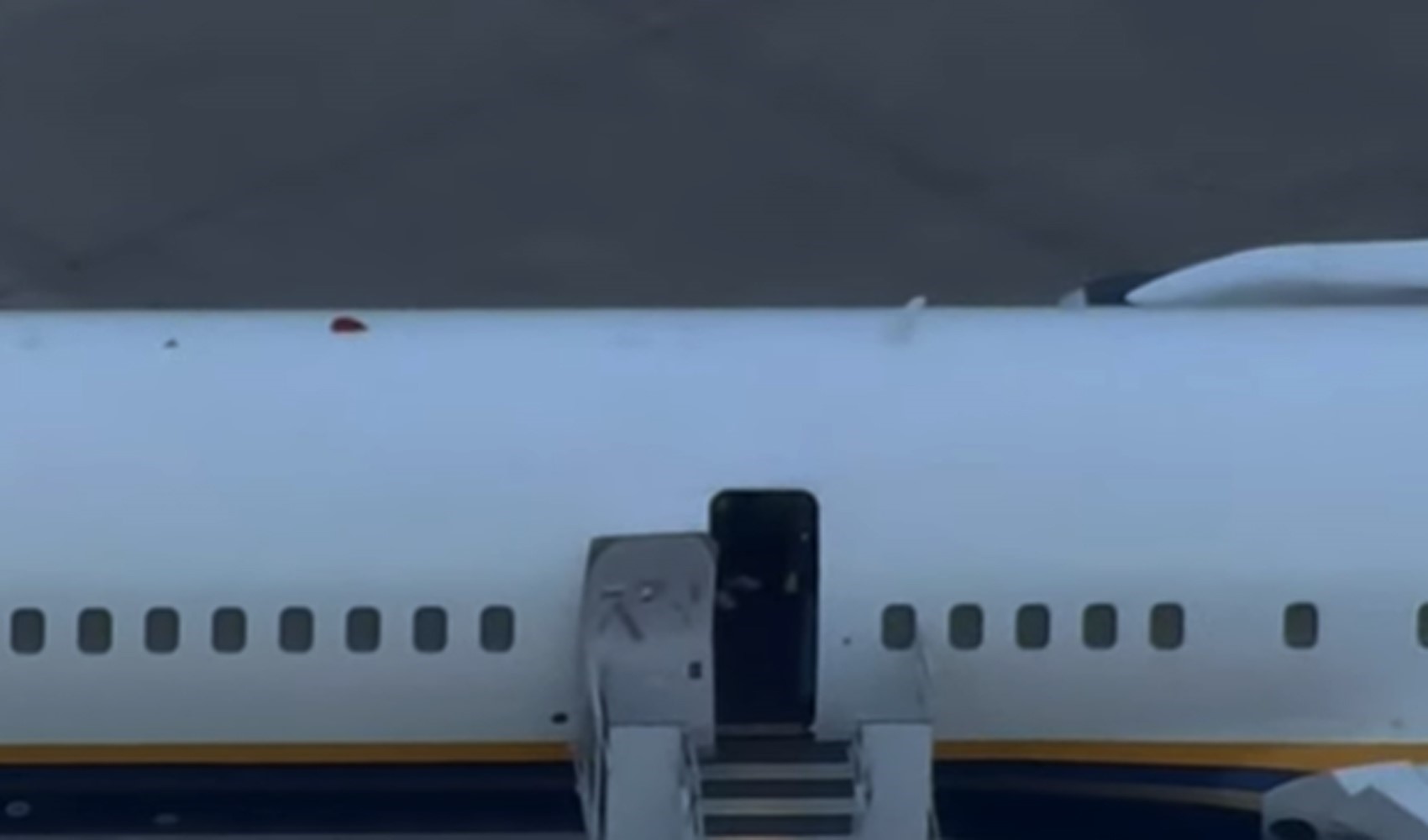 Maduro, New York havalimanında FBI ajanları tarafından uçaktan indirildi