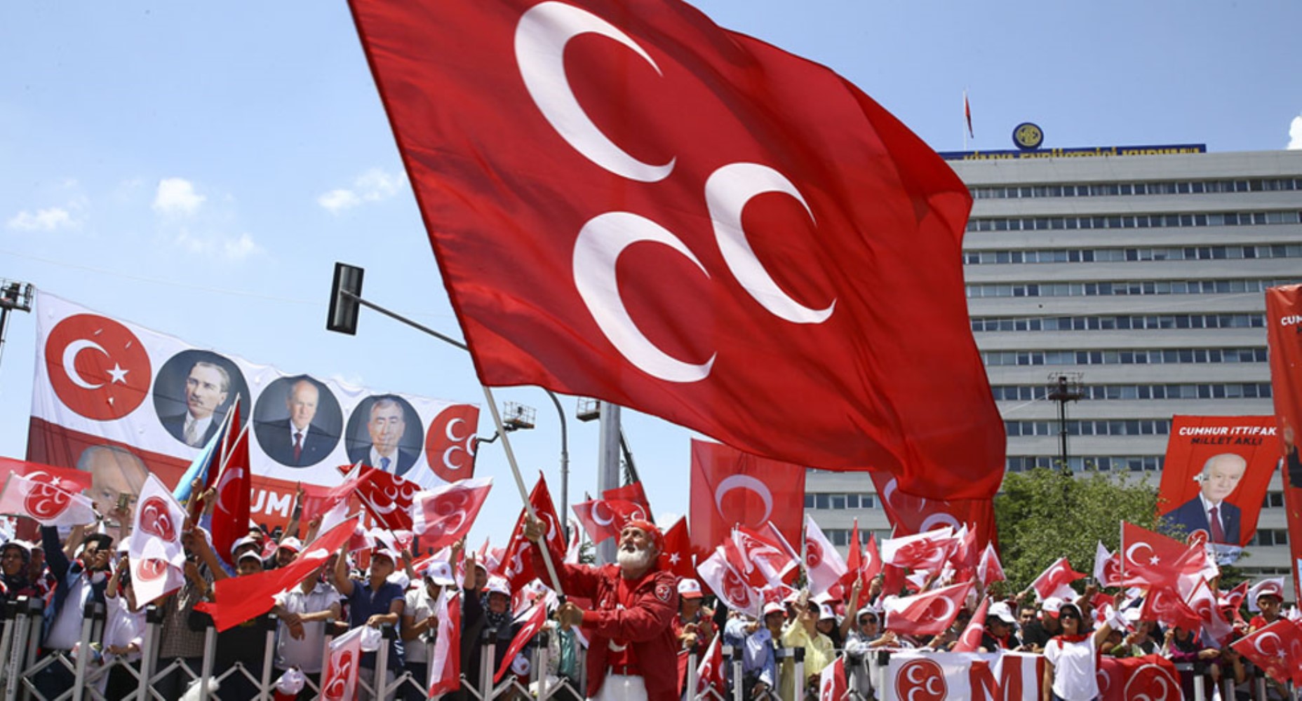 Siyasi partilere hazine yardımından para yağacak! İşte 5 partinin alacağı tutar...