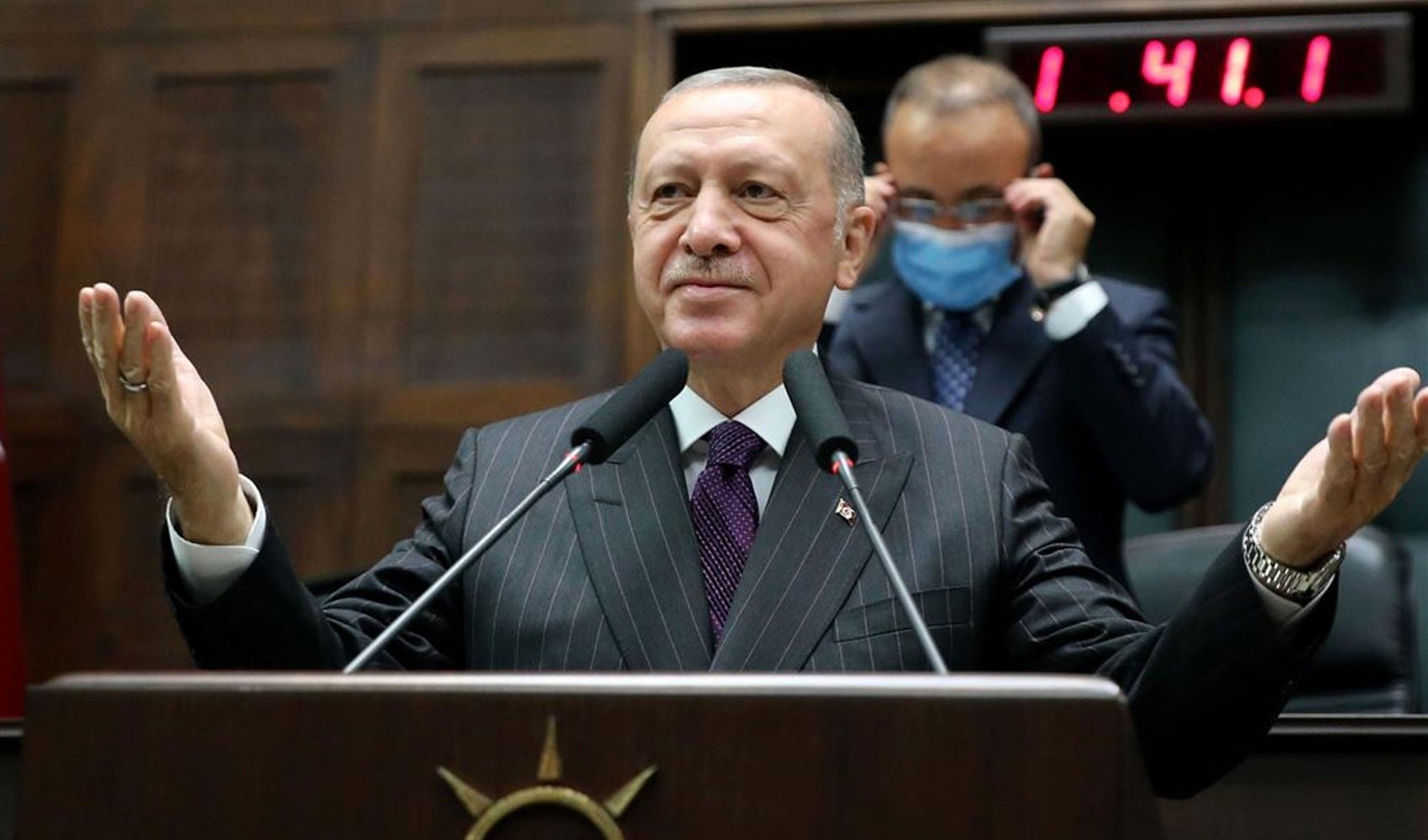 AKP’den bir transfer daha: Çarşamba günü katılacak