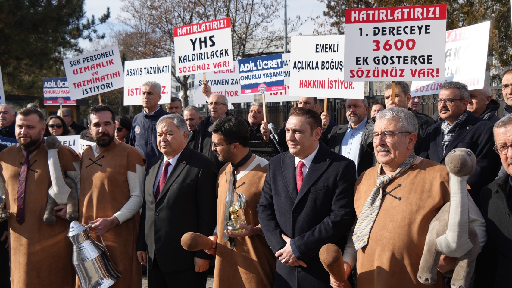 Devlet Memurları Konfederasyonu Başkanı Kaya'dan tepki dolu sözler: Hiçbir artışı kabul etmiyoruz
