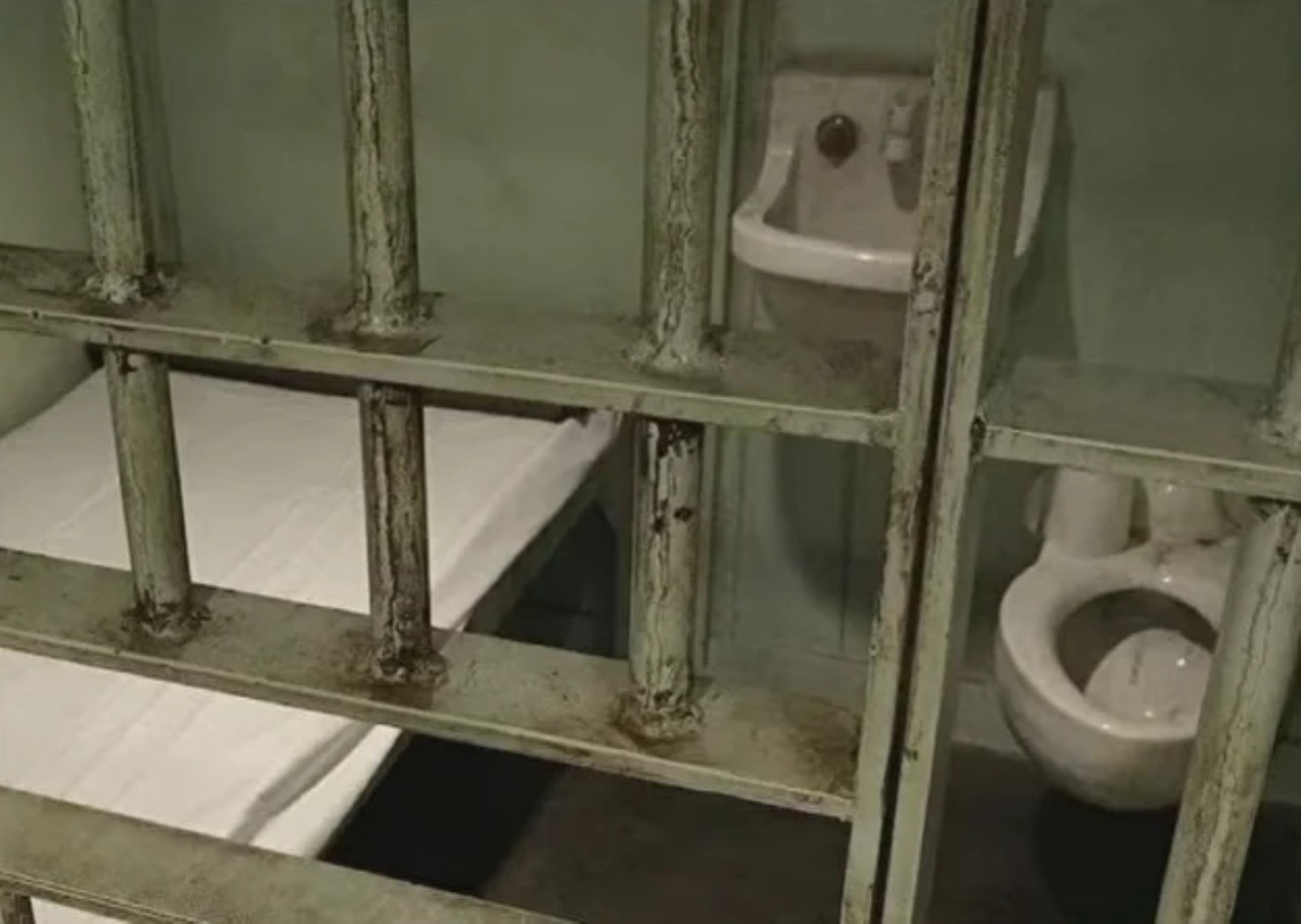 ABD'nin kaçırdığı Maduro'nun hücresi ilk kez görüntülendi