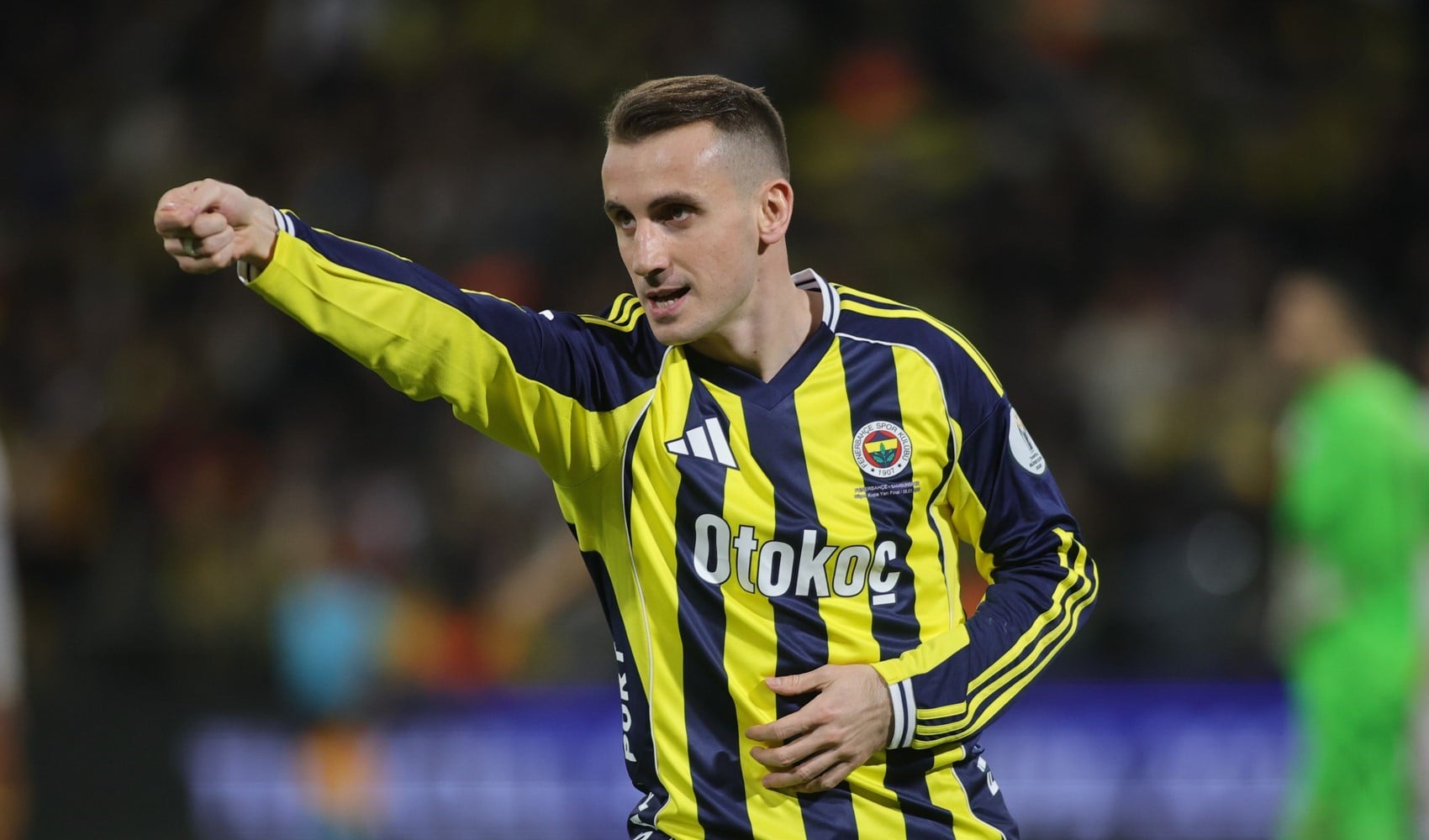 Fenerbahçe, Samsunspor'u 2 golle geçti finale yükseldi: Finalde derbi heyecanı yaşanacak