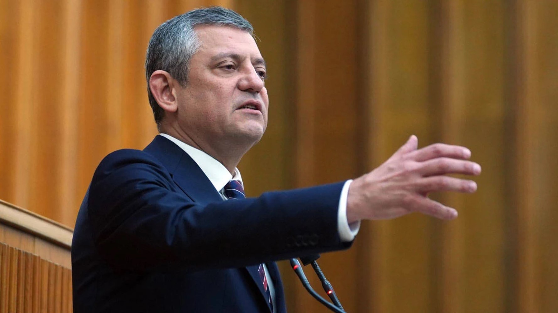 Özgür Özel'den normalleşme çıkışı: Şartını açıkladı