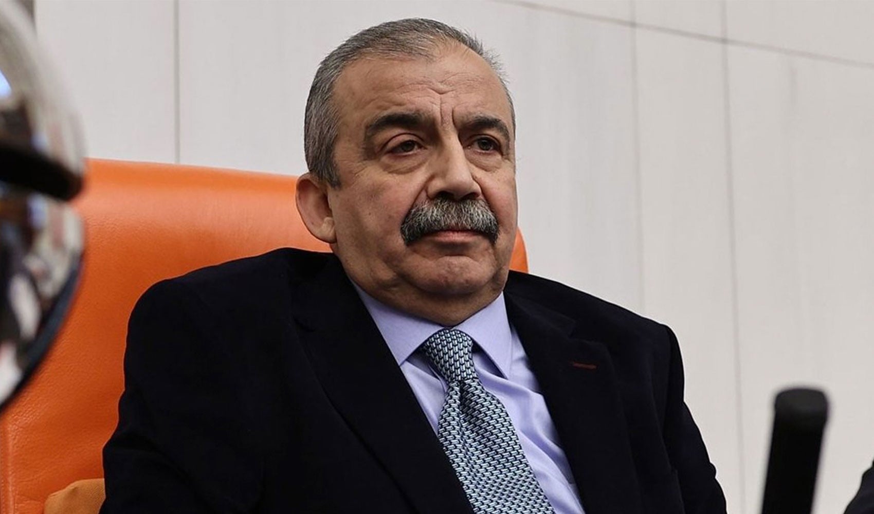 Belediye meclisinde Sırrı Süreyya Önder ismine muhalefet: AKP ve CHP onayladı