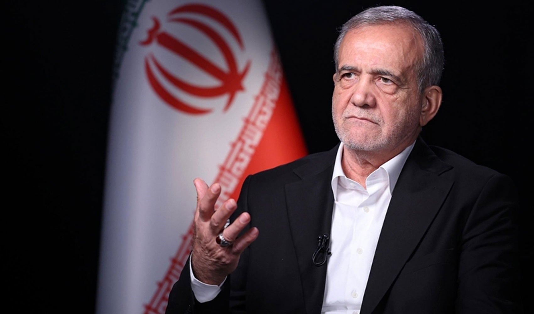 Pezeşkiyan'dan 'protestolara müdahale etmeyin' talimatı