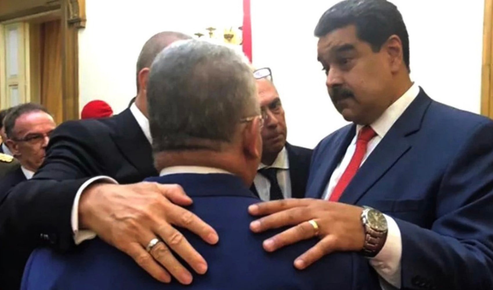 Ahmet Ahlatcı, Maduro’nun altın teklifini açıkladı
