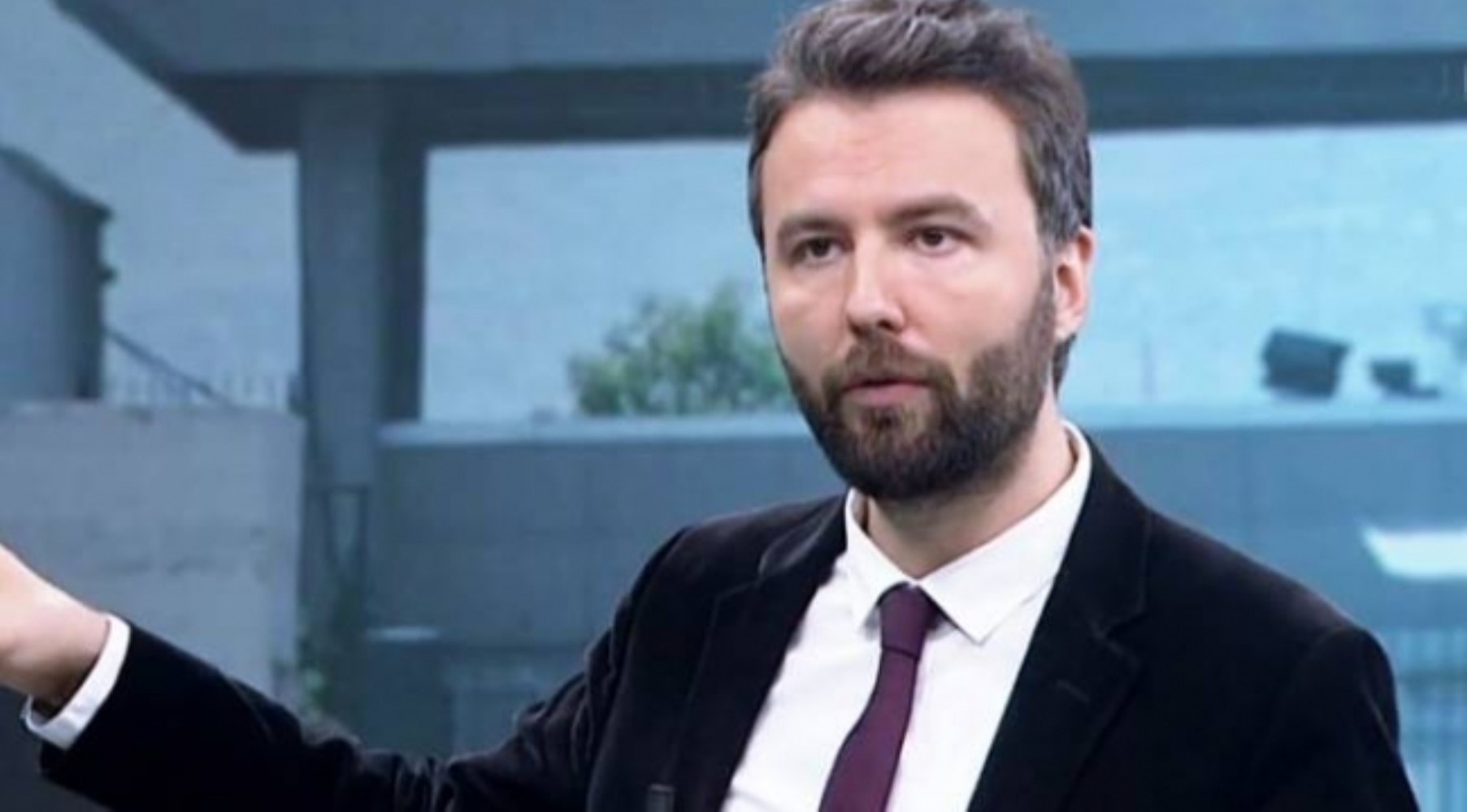 Uyuşturucu soruşturmasında yeni ifadeler: 'Veyis Ateş kokoreç getirecek' sözleri iddianameye girdi