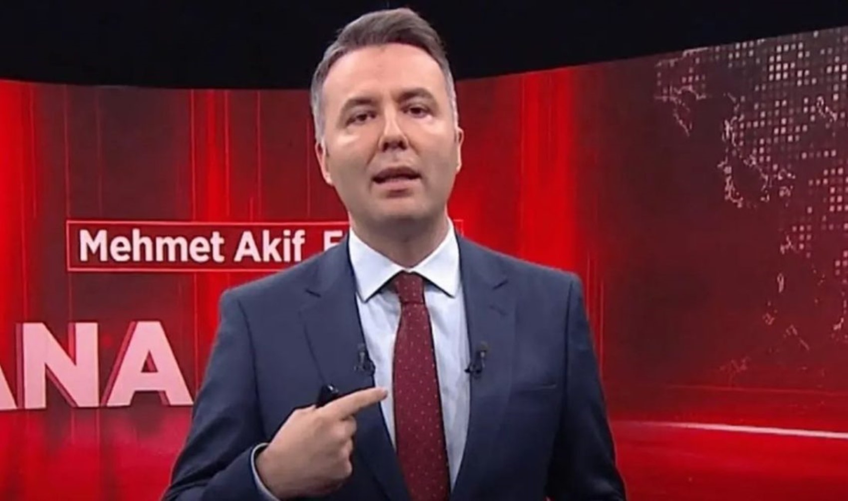 Spiker Nur Köşker Mehmet Akif Ersoy'un o sözlerine yanıt verdi