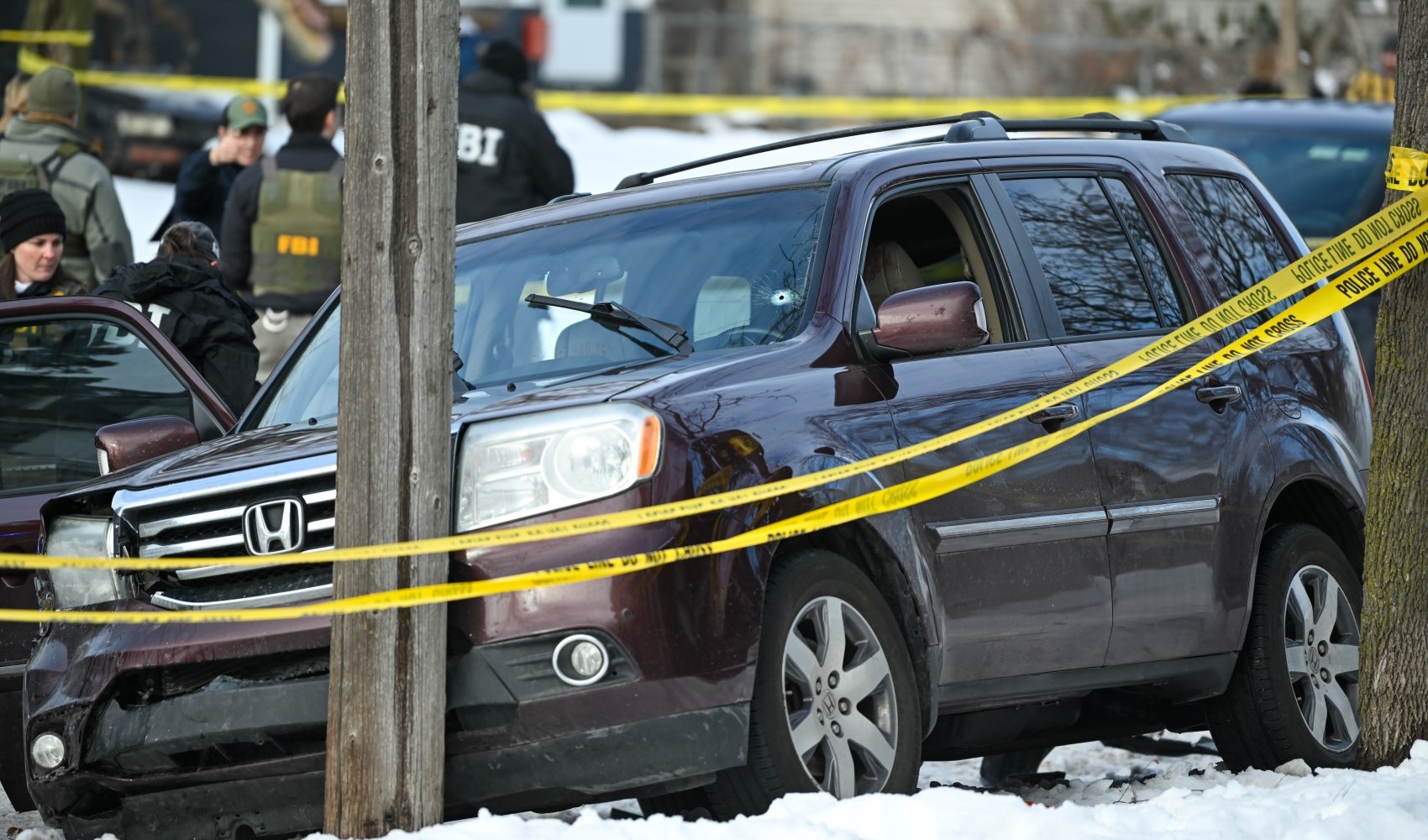 ABD Göçmenlik ve Gümrük Muhafaza Dairesi ajanları bir kadını vurarak öldürdü: FBI soruşturma başlattı