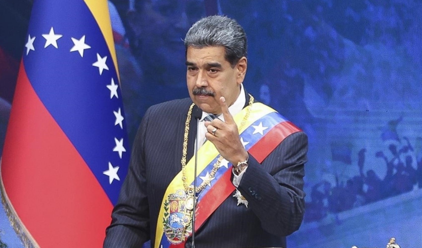 Venezuela ordusunda 'ihanet' iddiası