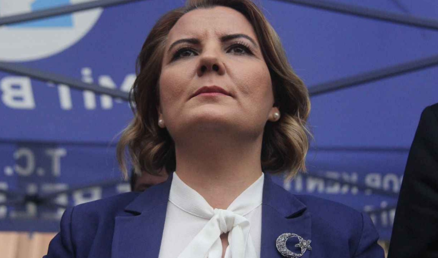 İzmit Belediye Başkanı'ndan AKP iddialarına net yanıt