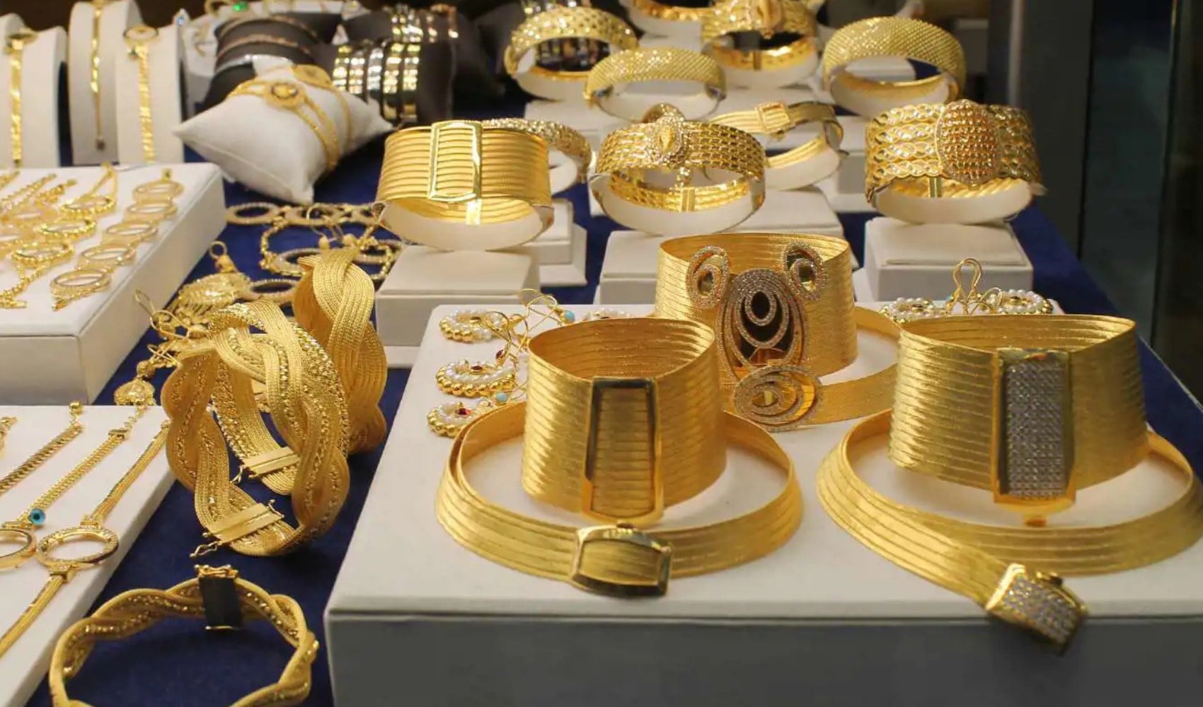 İstanbul'da altın kaçakçılığı operasyonu: 7 şirkete eş zamanlı baskın