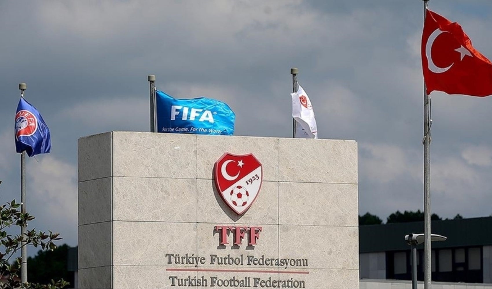 TFF 43 antrenörü bahis nedeniyle PFDK'ye sevk etti: Aralarında ünlü isimler var