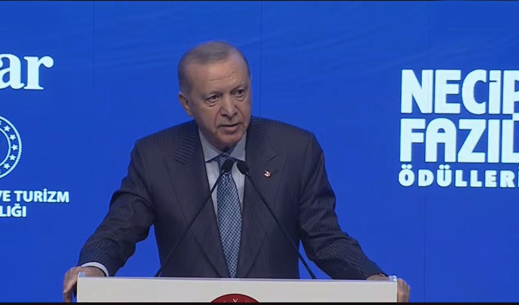 Erdoğan, 12. Necip Fazıl Ödülleri töreninde açıklamalarda bulunuyor