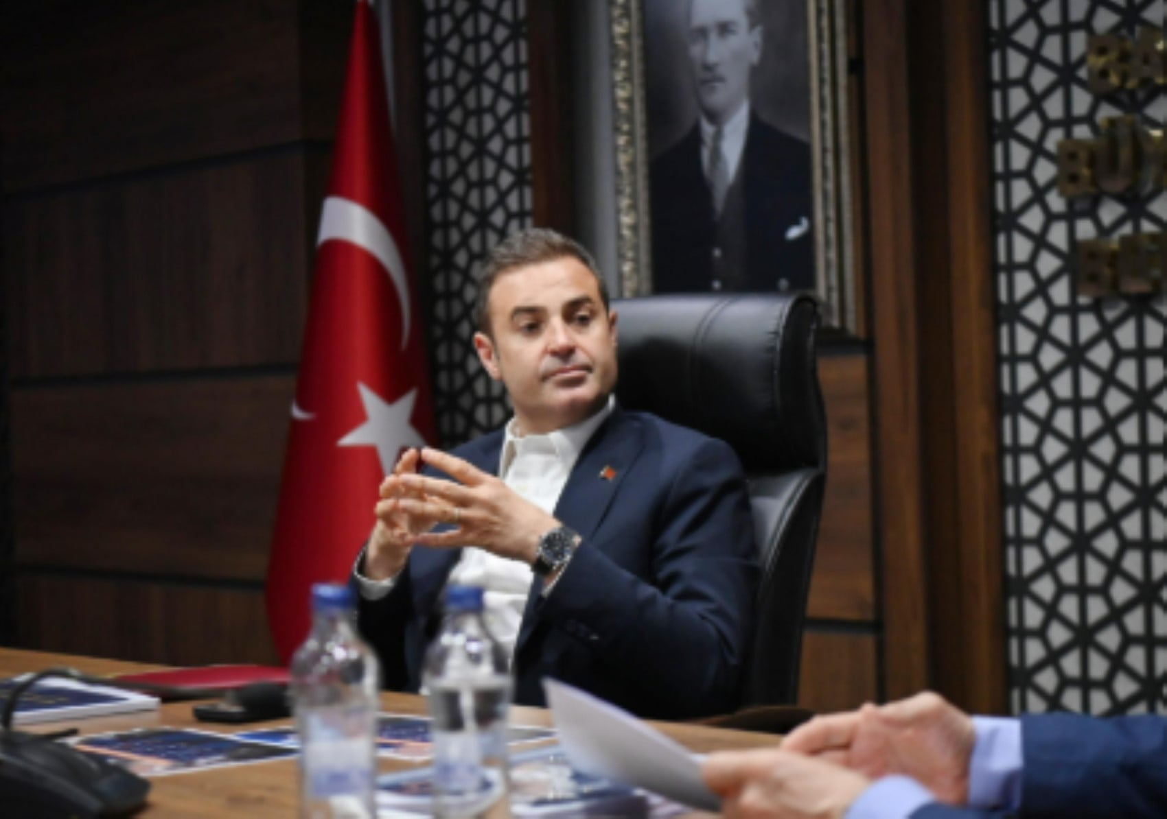 İsmini bile açıkladı: 'CHP'den AKP'ye bomba transfer!'