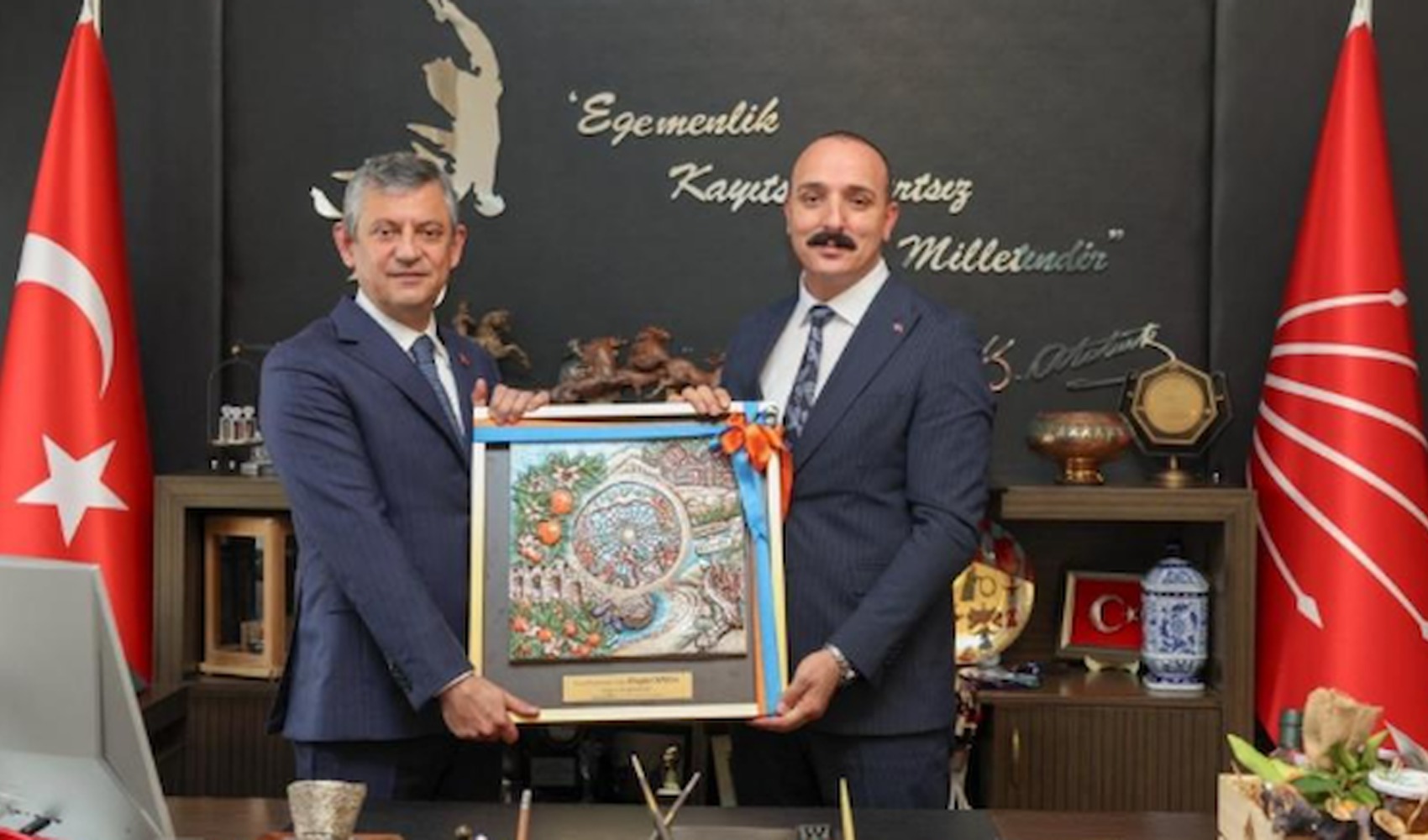 Konyaaltı Belediye Başkanı CHP’den istifa etti