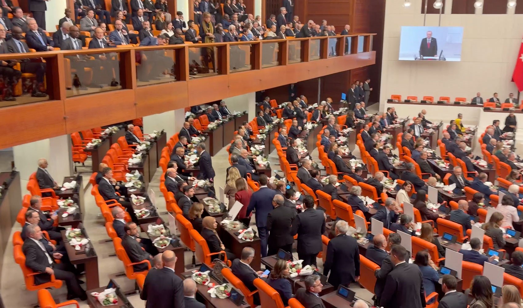Son Dakika: Erdoğan kürsüye çıktı, YENİ Parti TBMM Genel Kurulu'ndan ayrıldı!