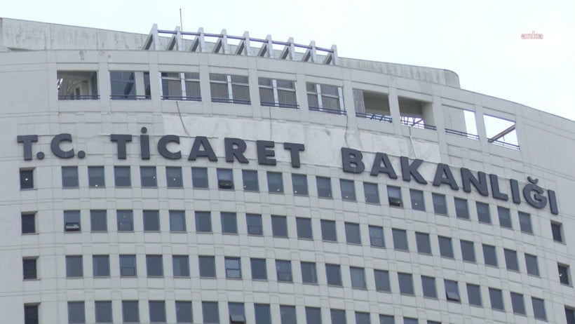 Ticaret Bakanlığı binasının dış cephesi.