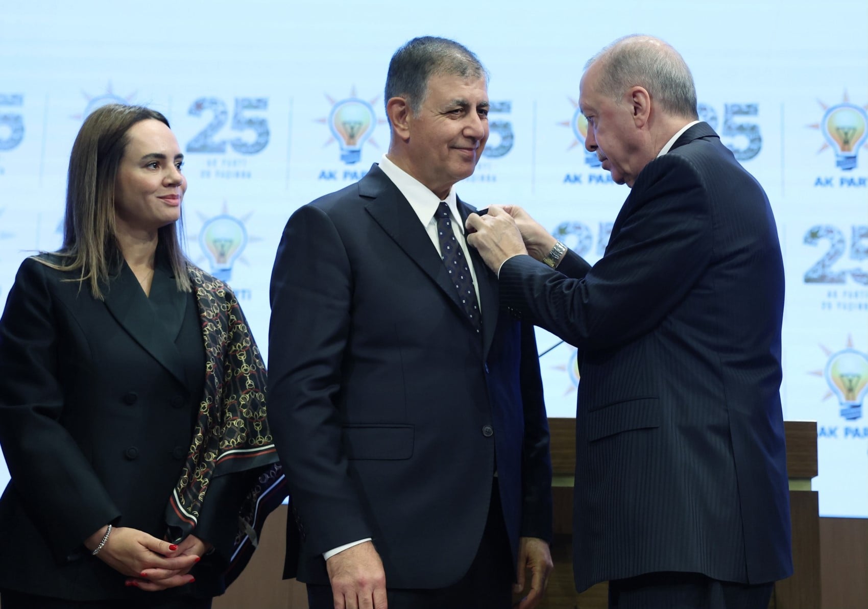 Cemil Tugay AKP'ye transferinin perde arkasını anlattı! 'O gün Erdoğan'dan çok etkilendim'