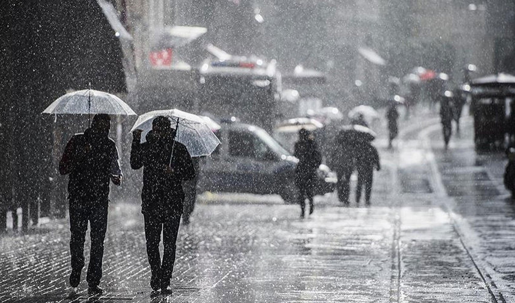 Allerta per forti rovesci in 4 province