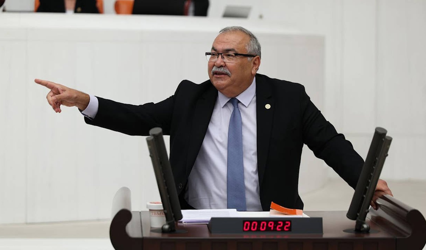 Bülbül bringt Äußerungen des Präsidenten der Anwaltskammer Ankara Nr. 2, „Wir haben 70 unserer Mitglieder zu Richtern und Staatsanwälten gemacht“, ins Parlament