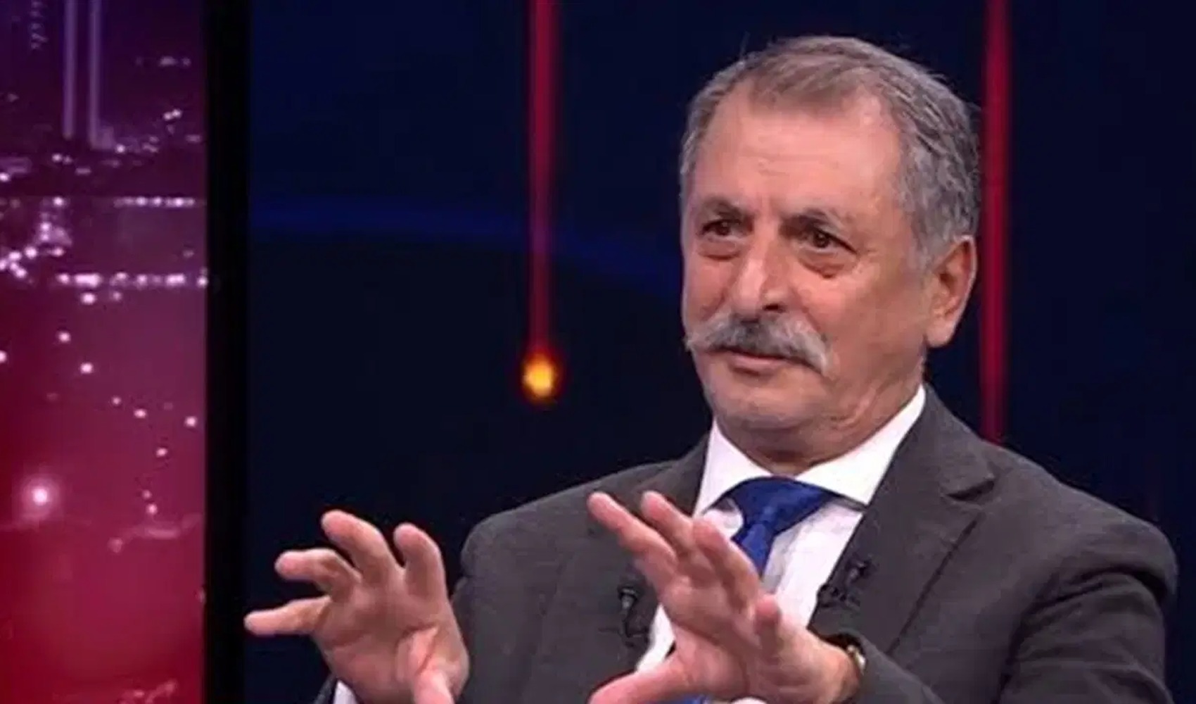 Yandaş yazardan ‘fon’ yazısı: AKP tabanında ‘derin mahcubiyet’ var