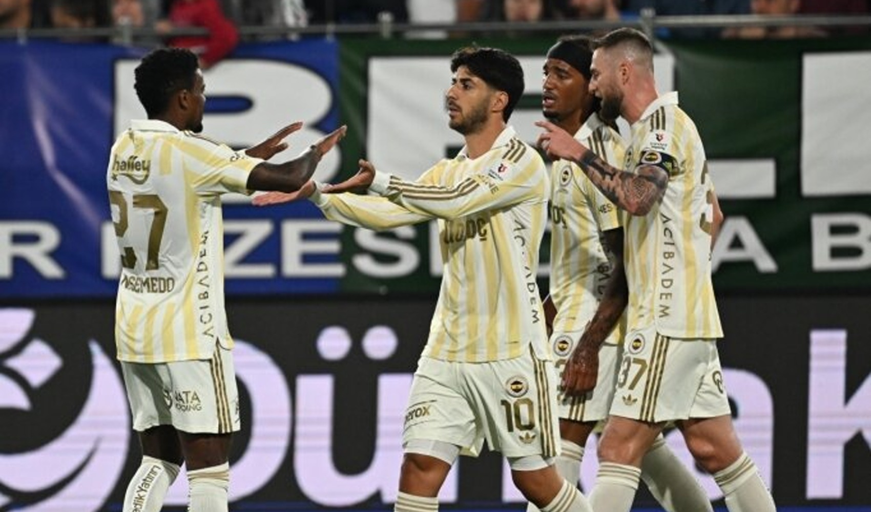 Fenerbahçes Kader für das Spiel gegen Aston Villa bekannt gegeben