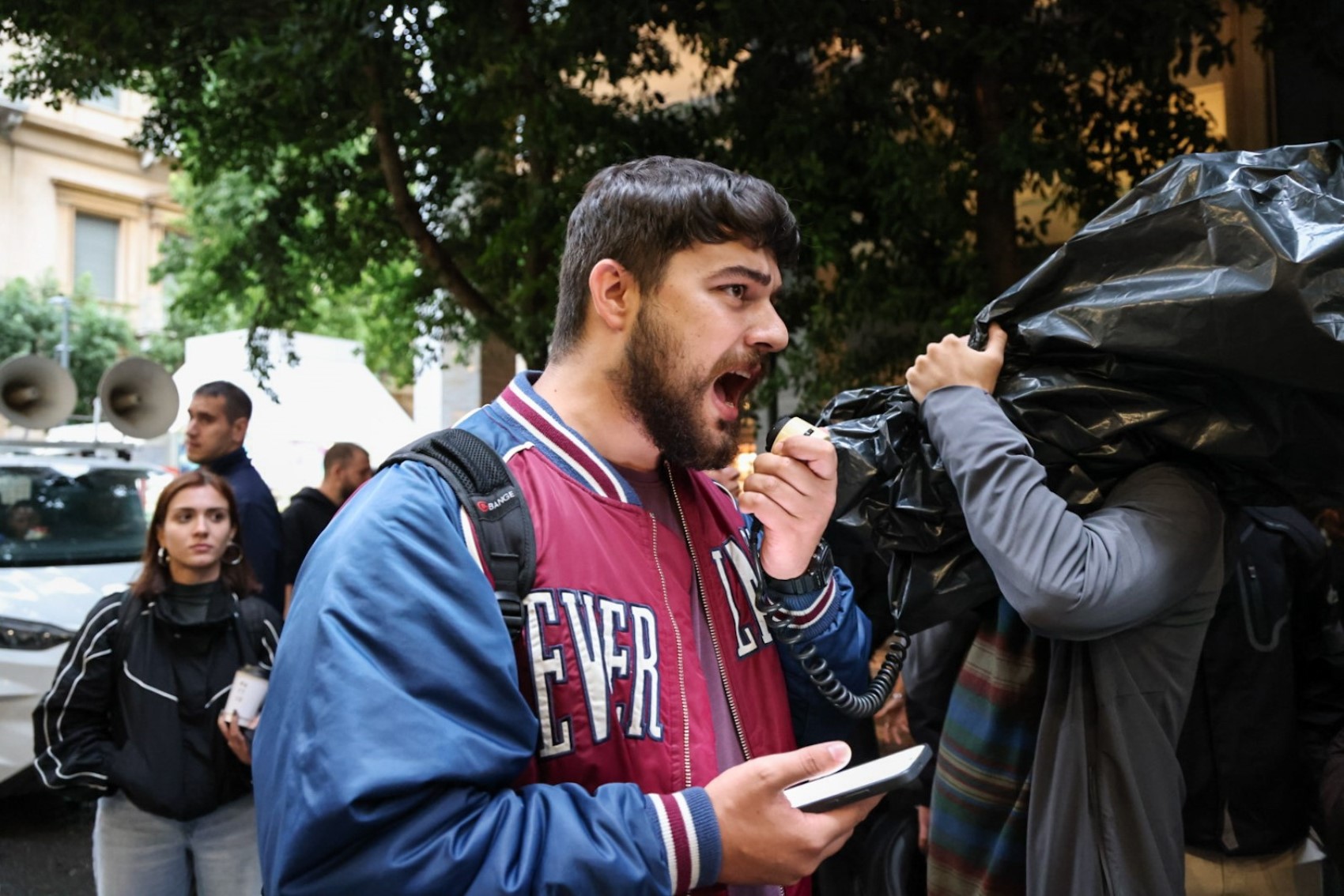 In Grecia gli studenti scendono in piazza per protestare