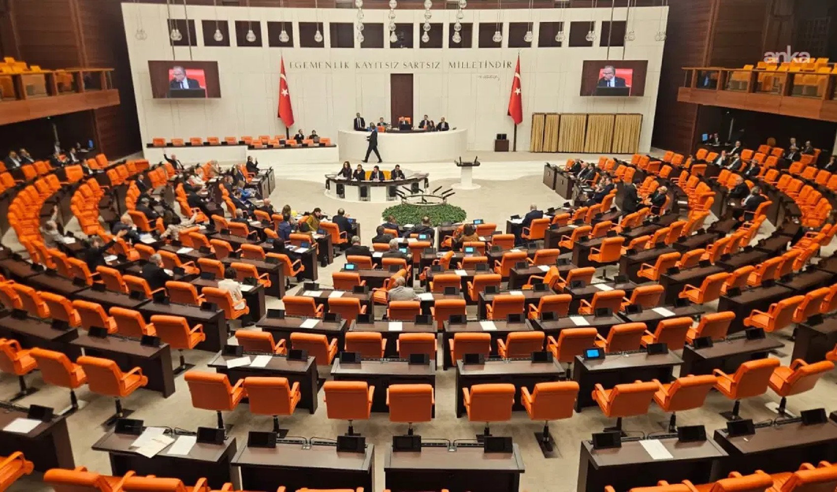 TBMM’de Halk TV kayyumu ve fon tartışması