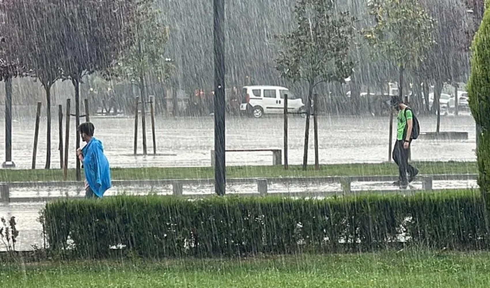 Zonguldak’ta olumsuz hava koşulları nedeniyle eğitime bir gün ara verildi