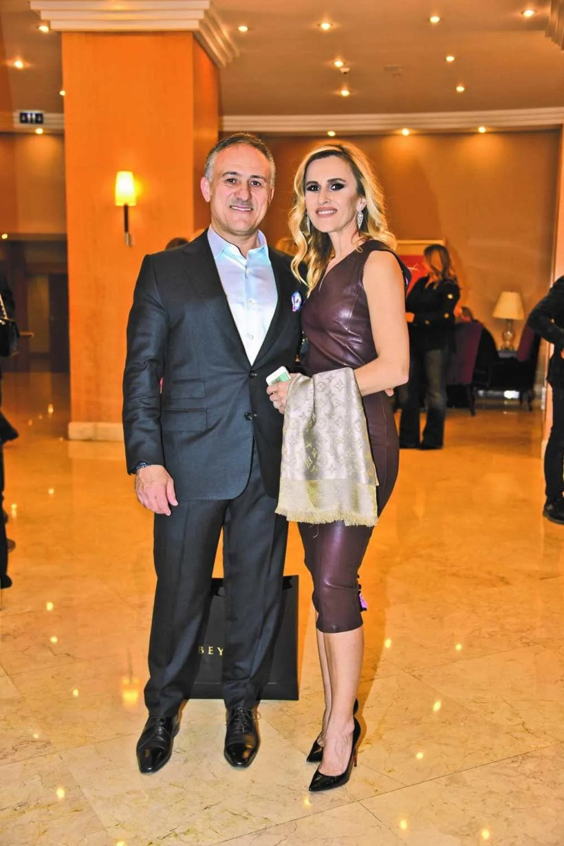 Ali İhsan Kaya ve eşi Ayşe Burcu Kaya’nın birlikte çekilmiş fotoğrafı.