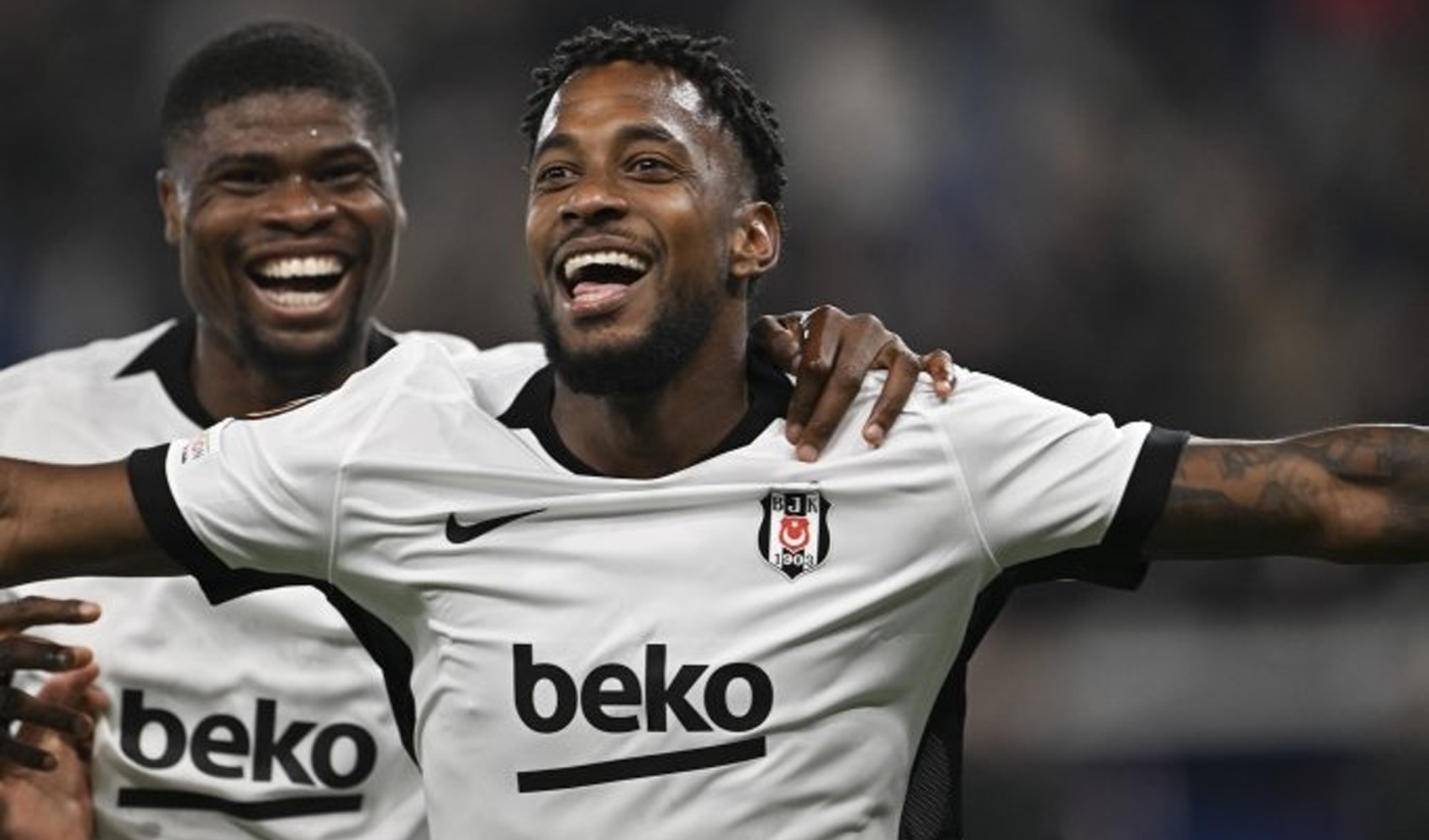 Beşiktaş’ta Murillo hücuma da damga vurdu: Panamalı sağ bek sezonun 4. golüne ulaştı