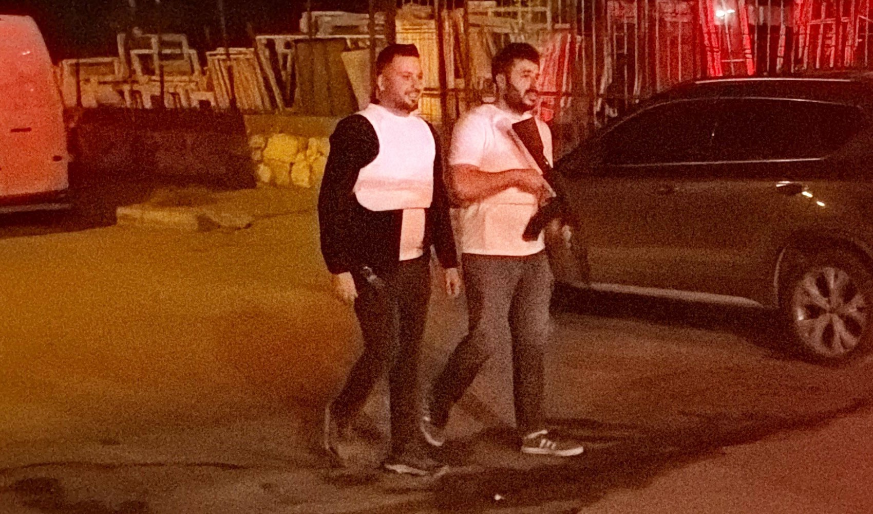 Yüksek sesli müzik tartışması silahlı çatışmaya dönüştü: 5 yaralı