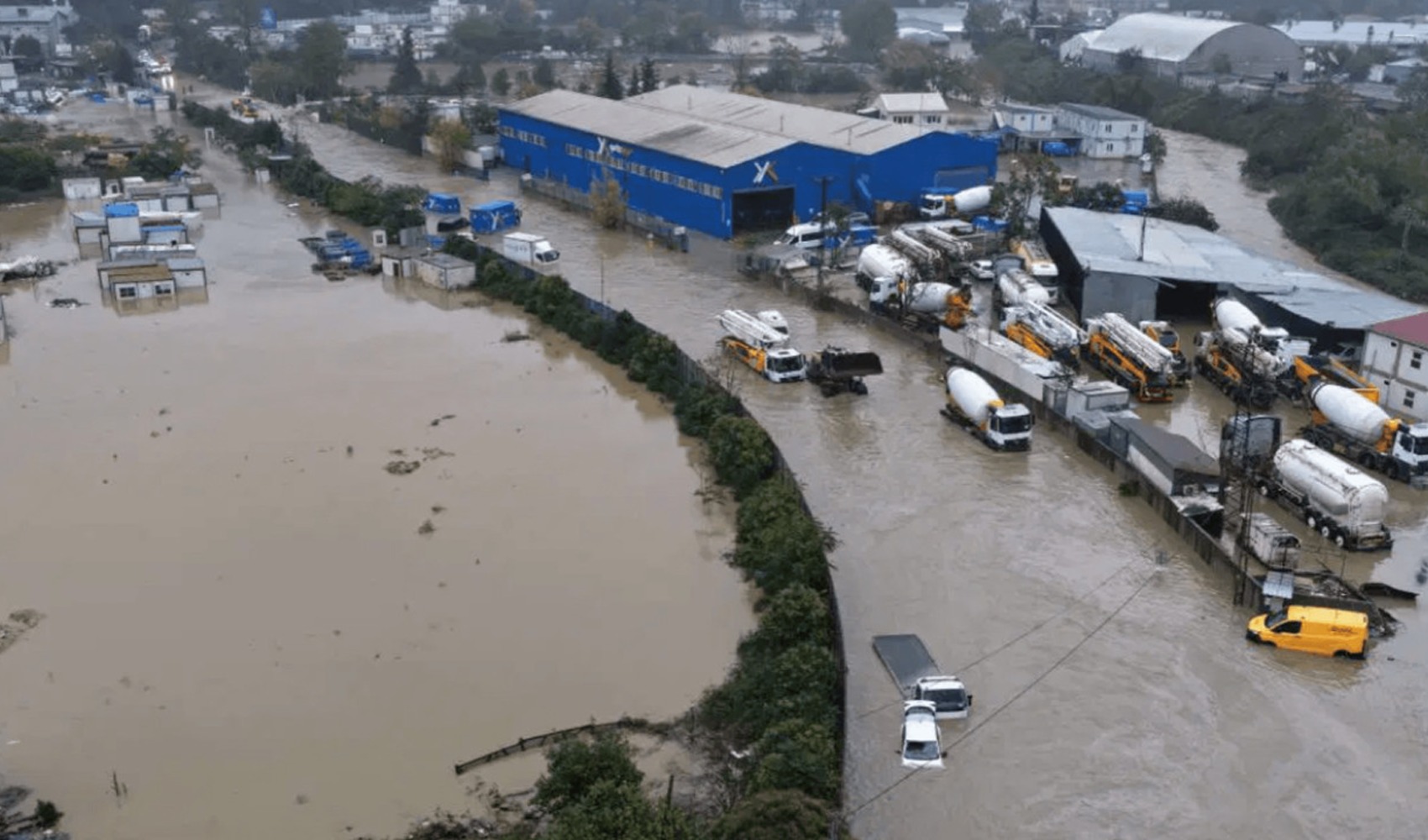 İstanbul’daki sel felaketinde acı bilanço: İki kişinin cansız bedenine ulaşıldı