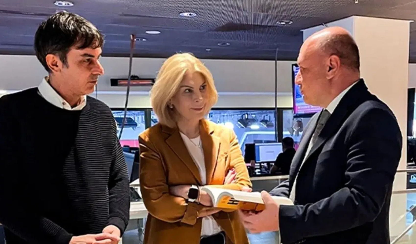 Bengü Şap Babaeker joins resignations at Halk TV following appointment of trustee