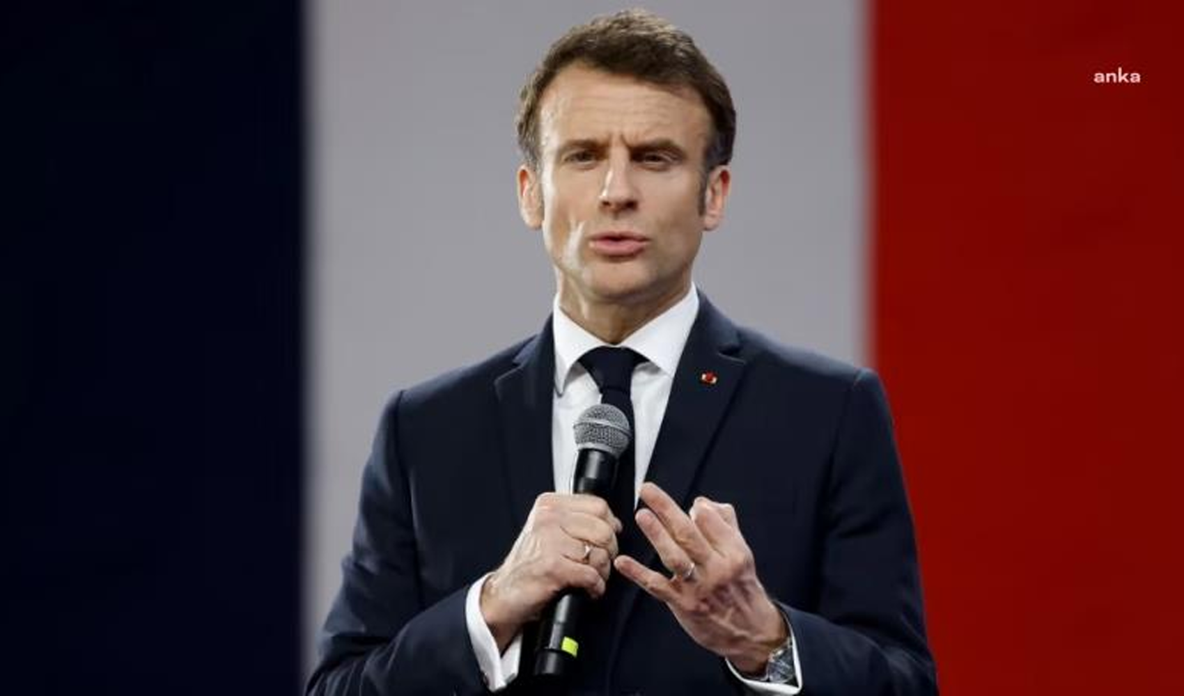 Macron’dan ulusa sesleniş: Yağmacılar verdikleri zararın bedelini ödeyecek