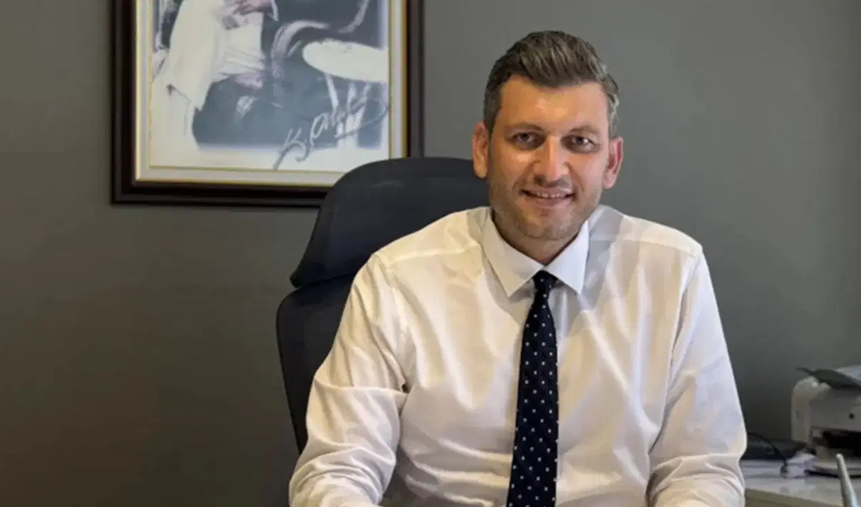 İbrahim Karaca vince le primarie per la presidenza provinciale di Ankara del YENİ Parti
