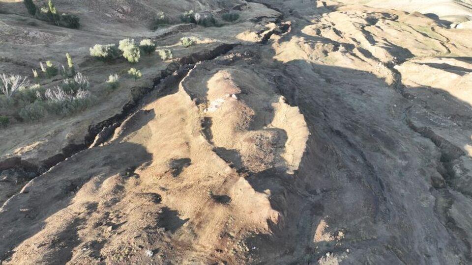 Allgemeine Ansicht des Geländes in Ağrı, auf dem Überreste vermutet werden, die der Arche Noah zugeordnet werden.