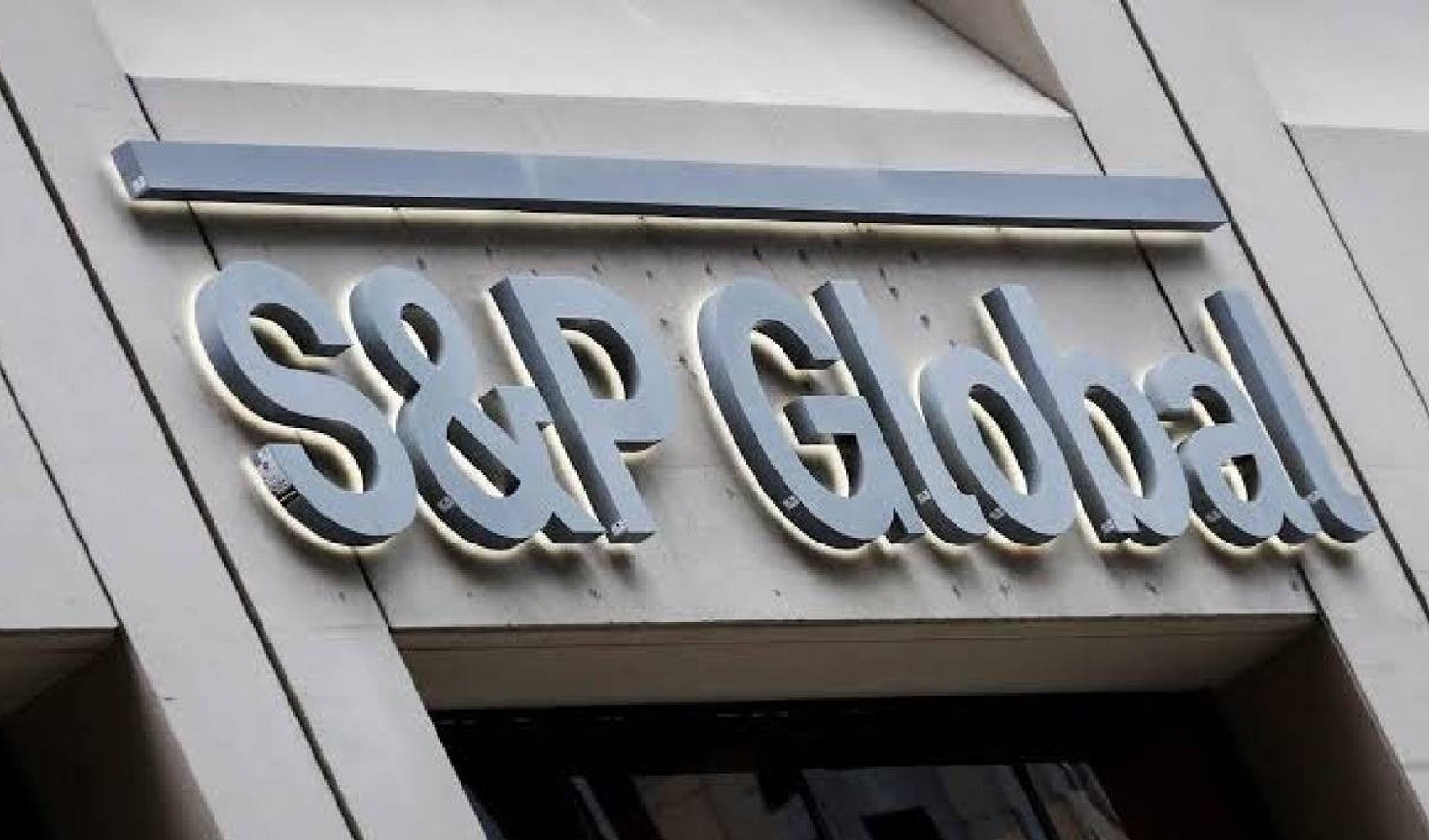 S&P assessment on fund investigation