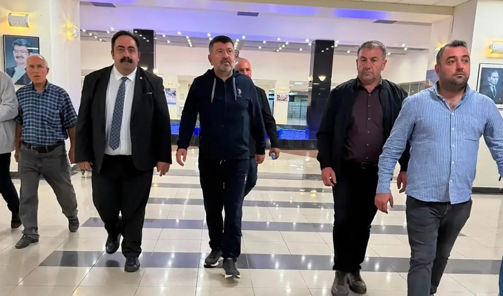 Pazar ziyareti sırasında fenalaşan Malatya Milletvekili Veli Ağbaba taburcu edildi
