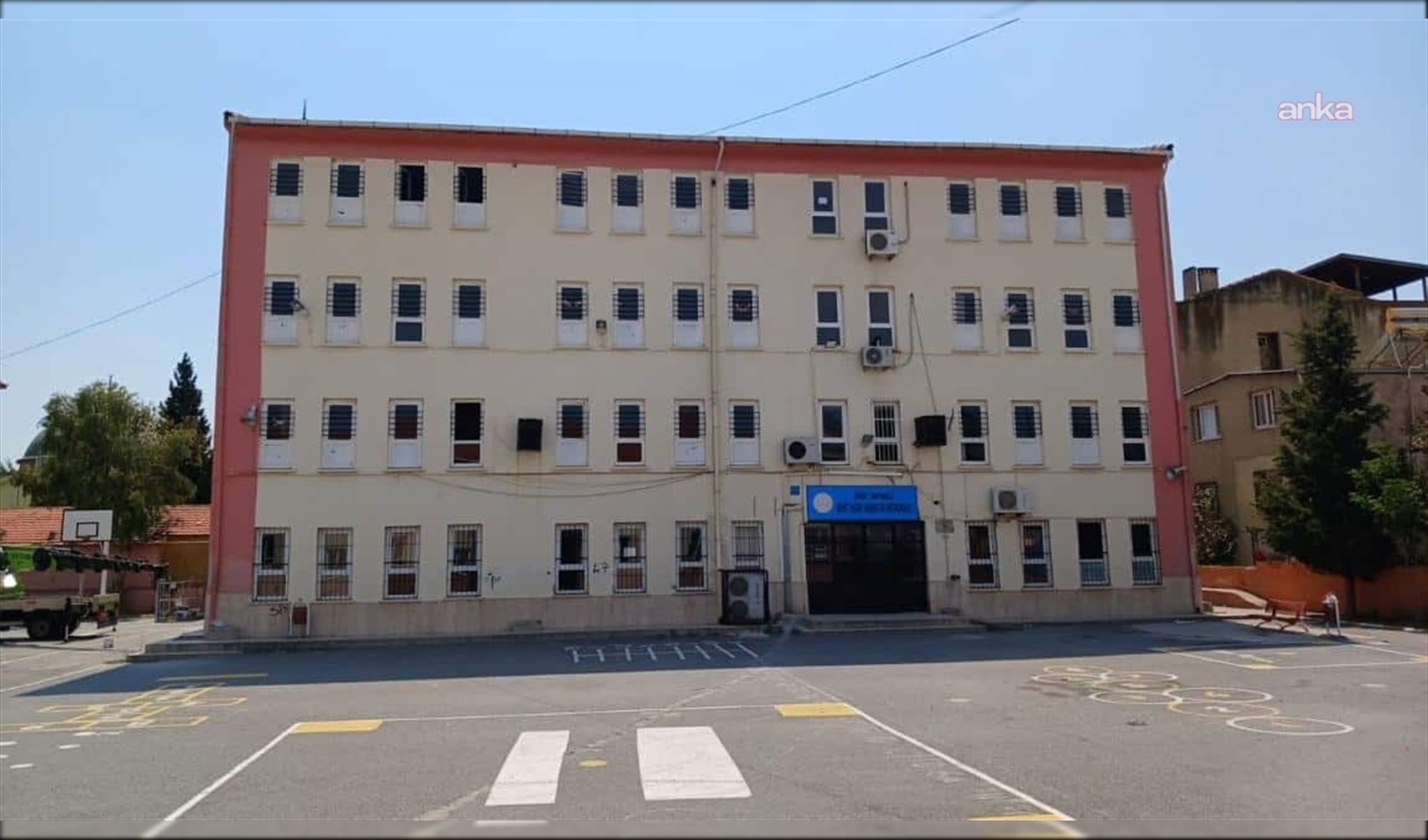 Eğitim Sen’den Bayraklı’daki okul için güvenlik çağrısı