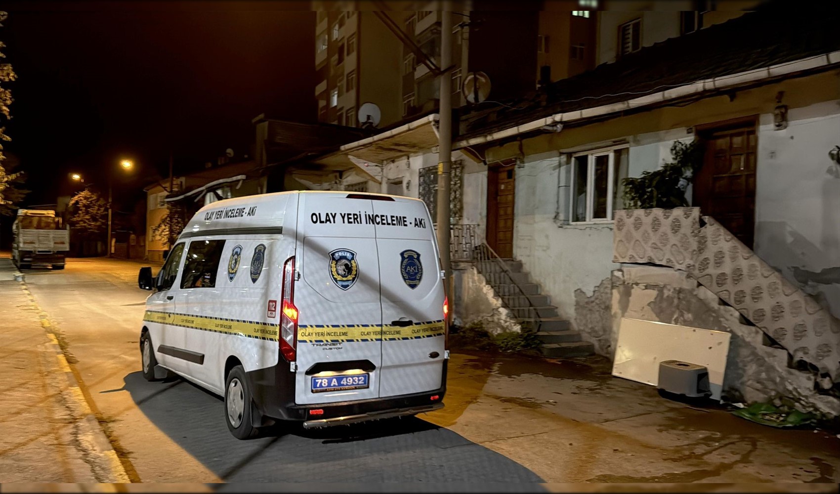 Man critically injured after being stabbed by his girlfriend in Karabük