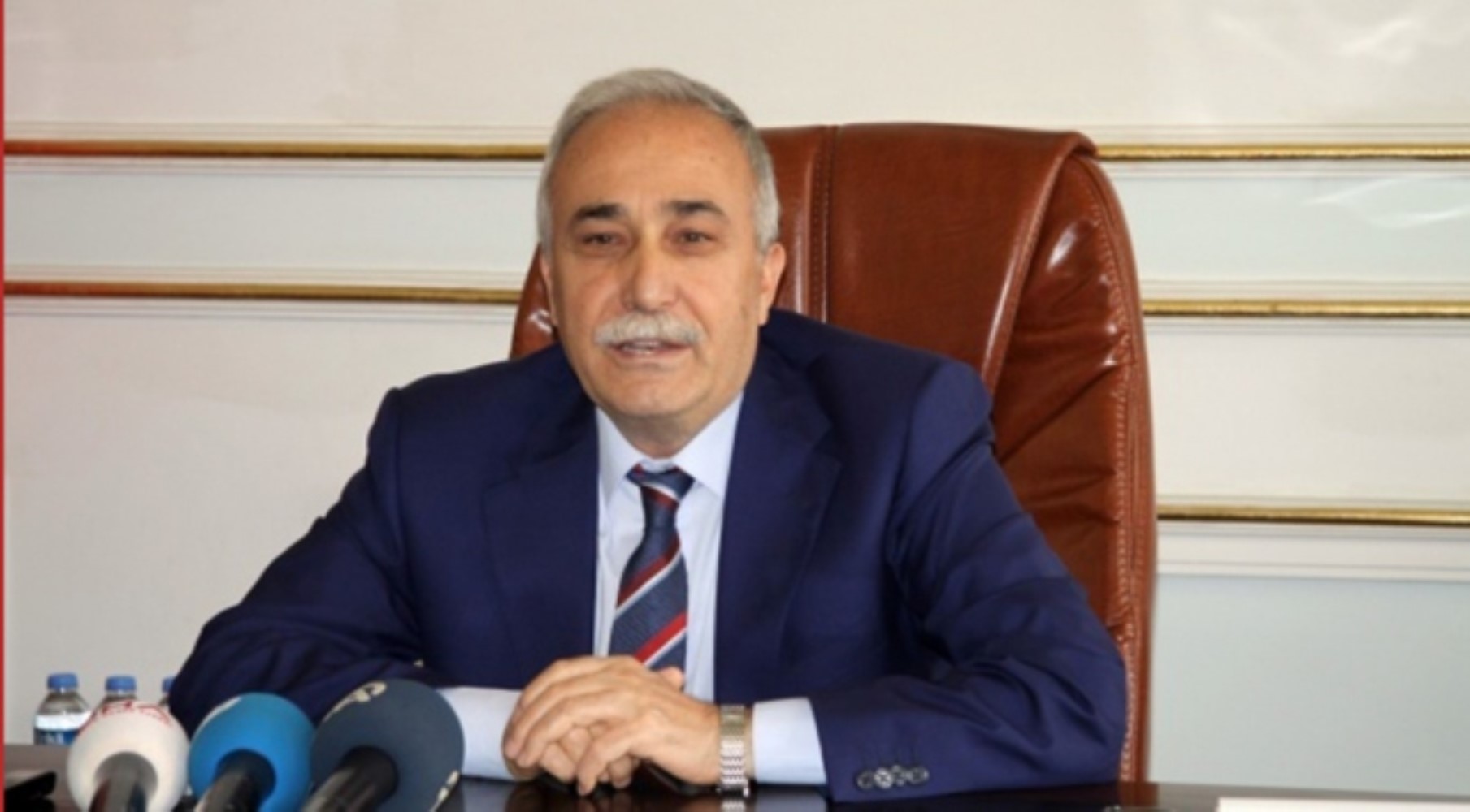 Transfer-Gerüchte in der Politik von İsmail Saymaz: Vier Namen stehen im Zentrum der Spekulationen