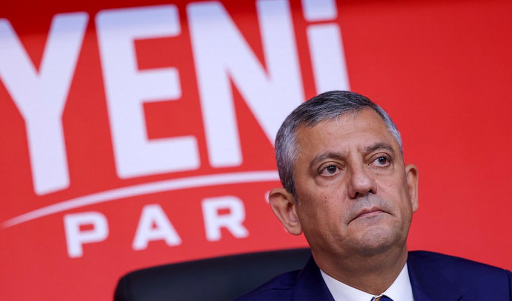 Verfassungsgericht entscheidet heute über den Namen der YENİ Parti: Zwei Alternativen liegen auf dem Tisch
