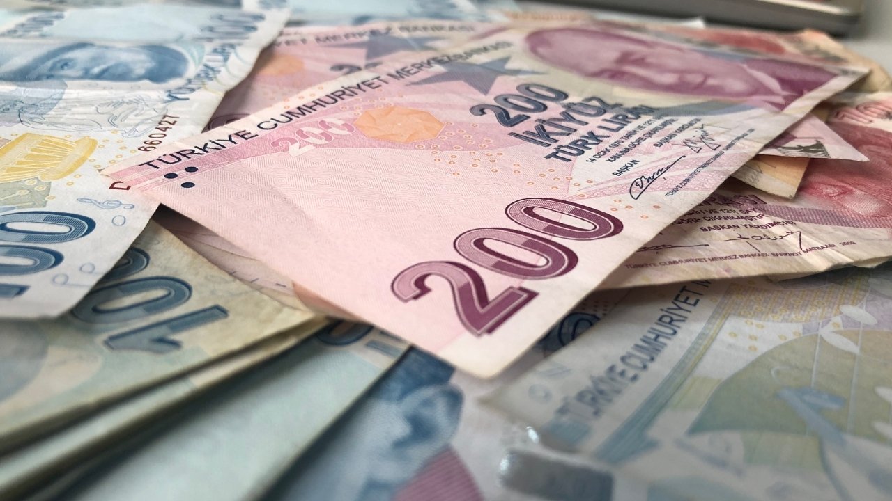 Close-up view of Turkish lira banknotes.