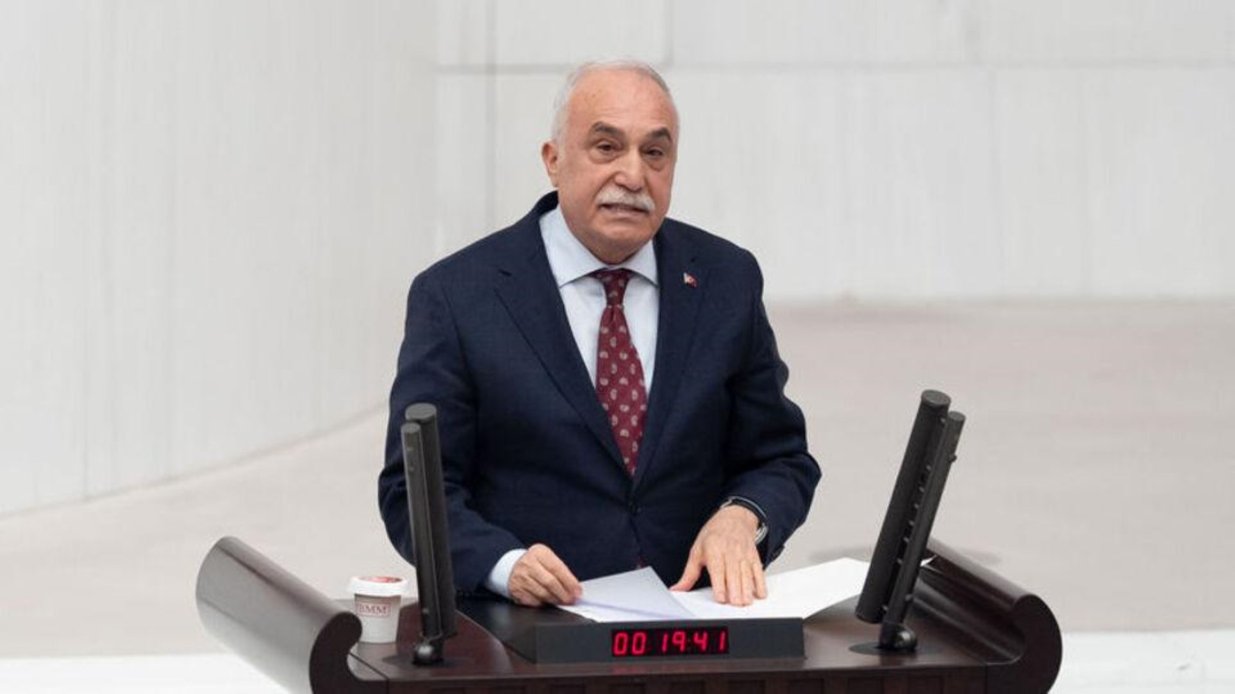 İYİ Parti'den istifa eden Fakıbaba'dan Dervişoğlu'na yanıt: 'Ben bu zamana kadar...'