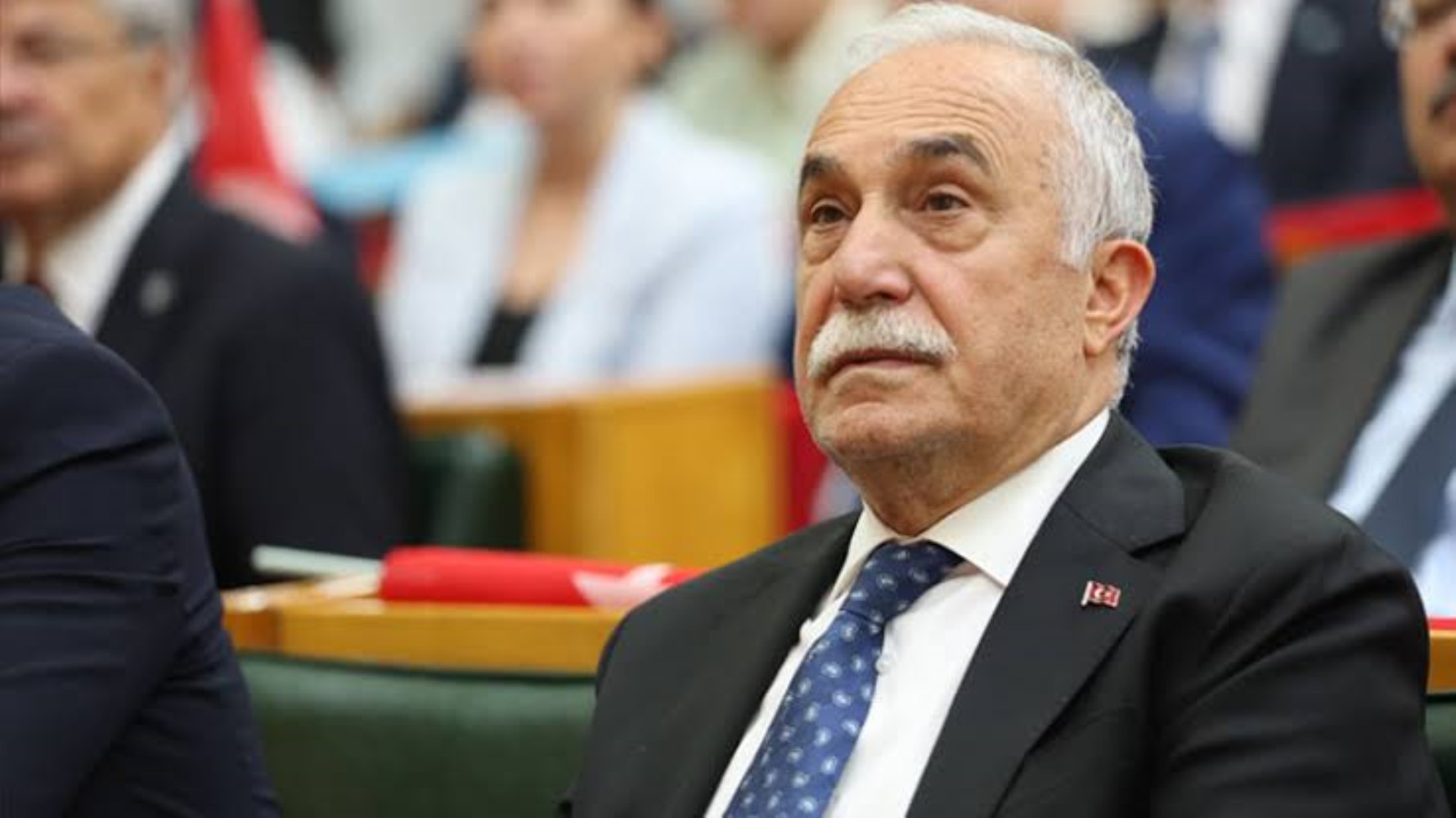 İYİ Parti'den istifa eden Fakıbaba'dan Dervişoğlu'na yanıt: 'Ben bu zamana kadar...'