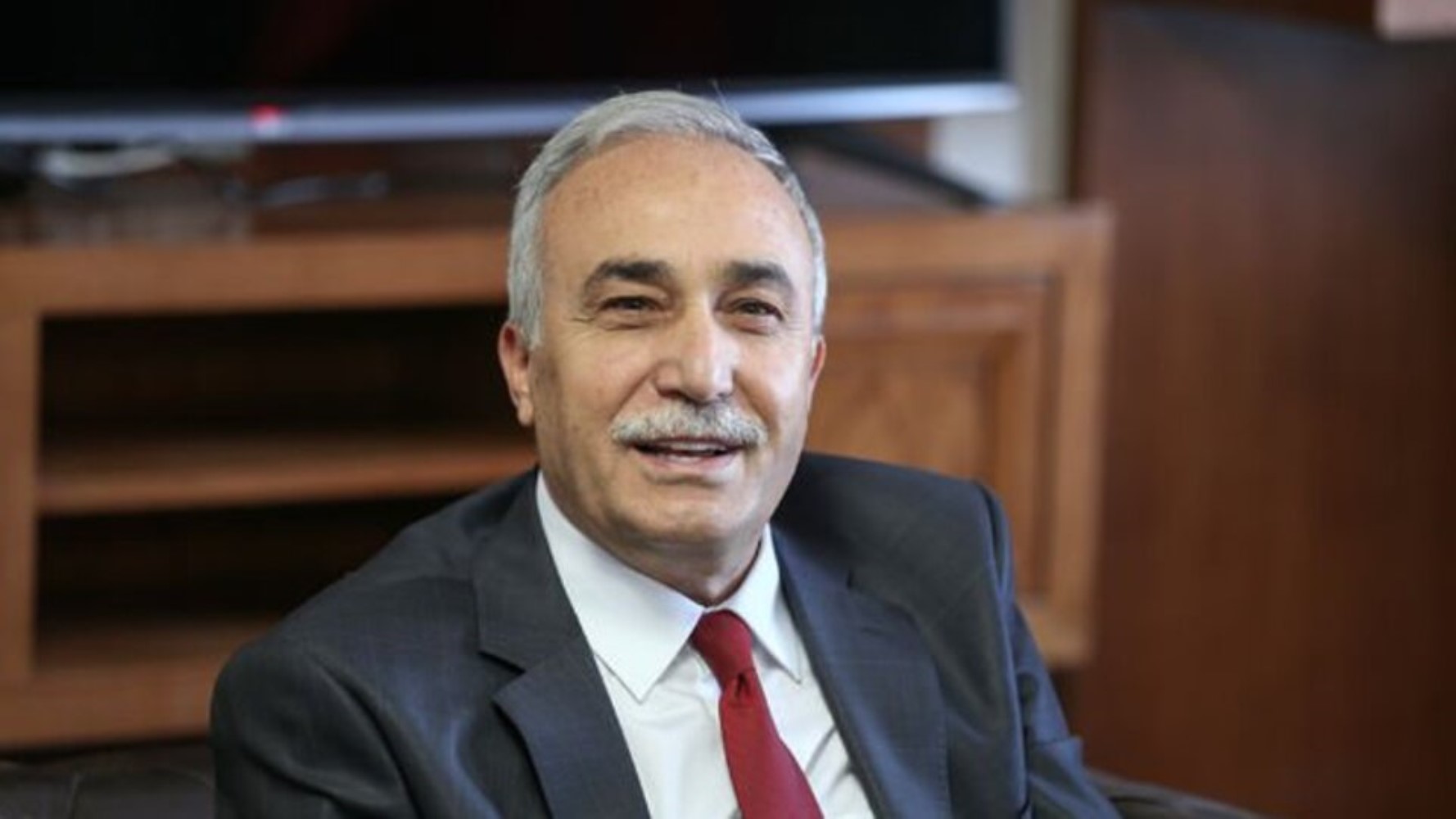 İYİ Parti'den istifa eden Fakıbaba'dan Dervişoğlu'na yanıt: 'Ben bu zamana kadar...'