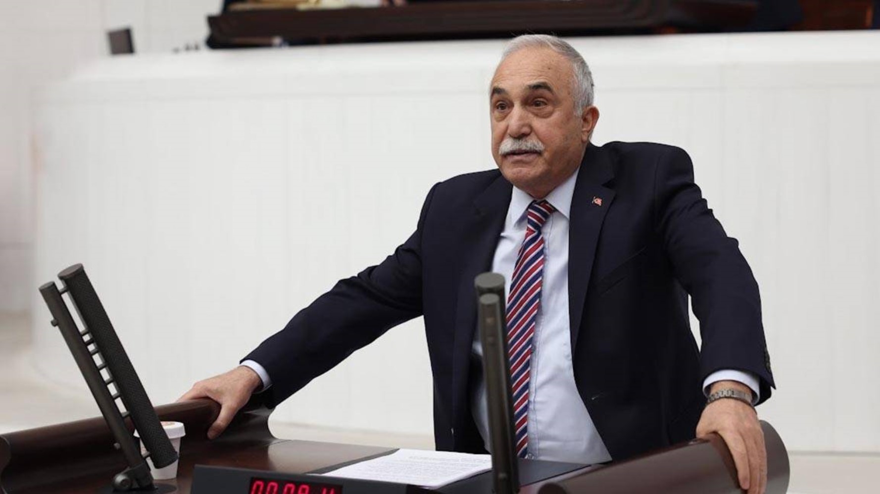 İYİ Parti'den istifa eden Fakıbaba'dan Dervişoğlu'na yanıt: 'Ben bu zamana kadar...'